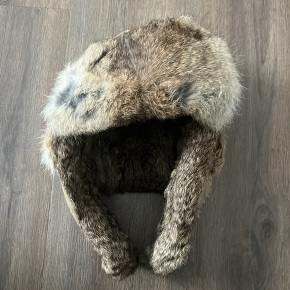 Rabbit lined hat - Picture 2 of 6